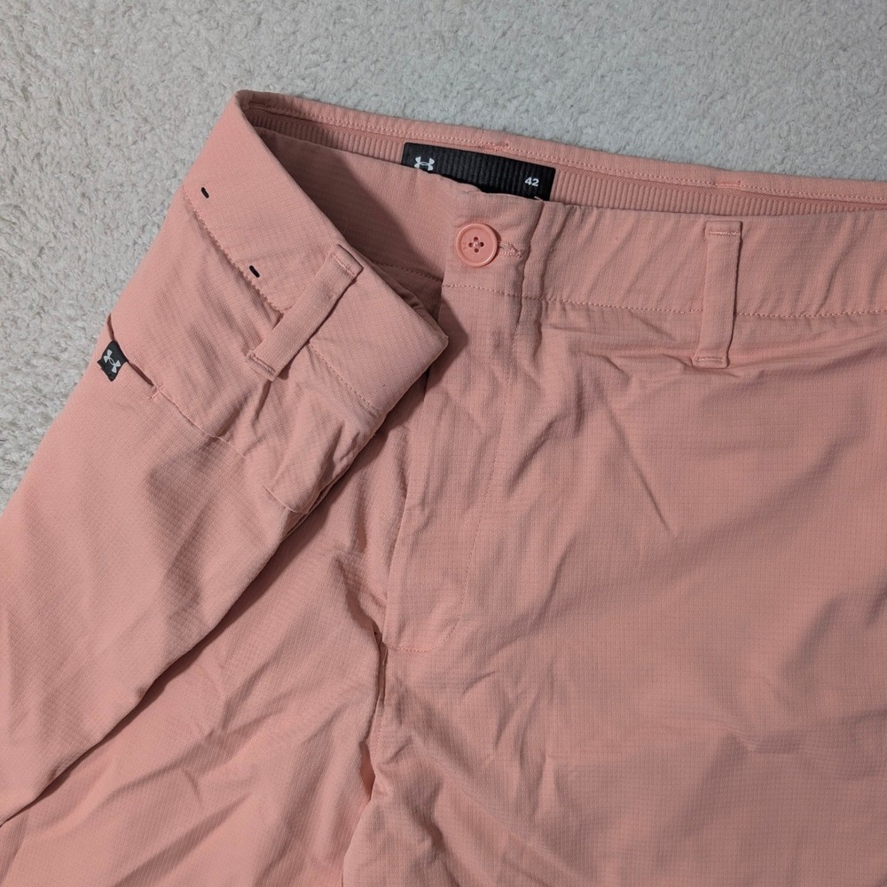 Under Armour Golf Shorts Mens 42/8‎ Pink Ripstop Performance 1370084 Nylon
